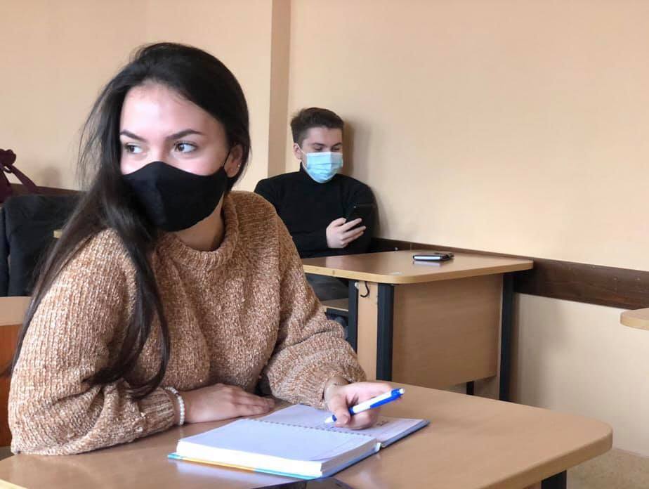 Reprezentanții Biroului executiv s-au întâlnit cu directorii departamentelor