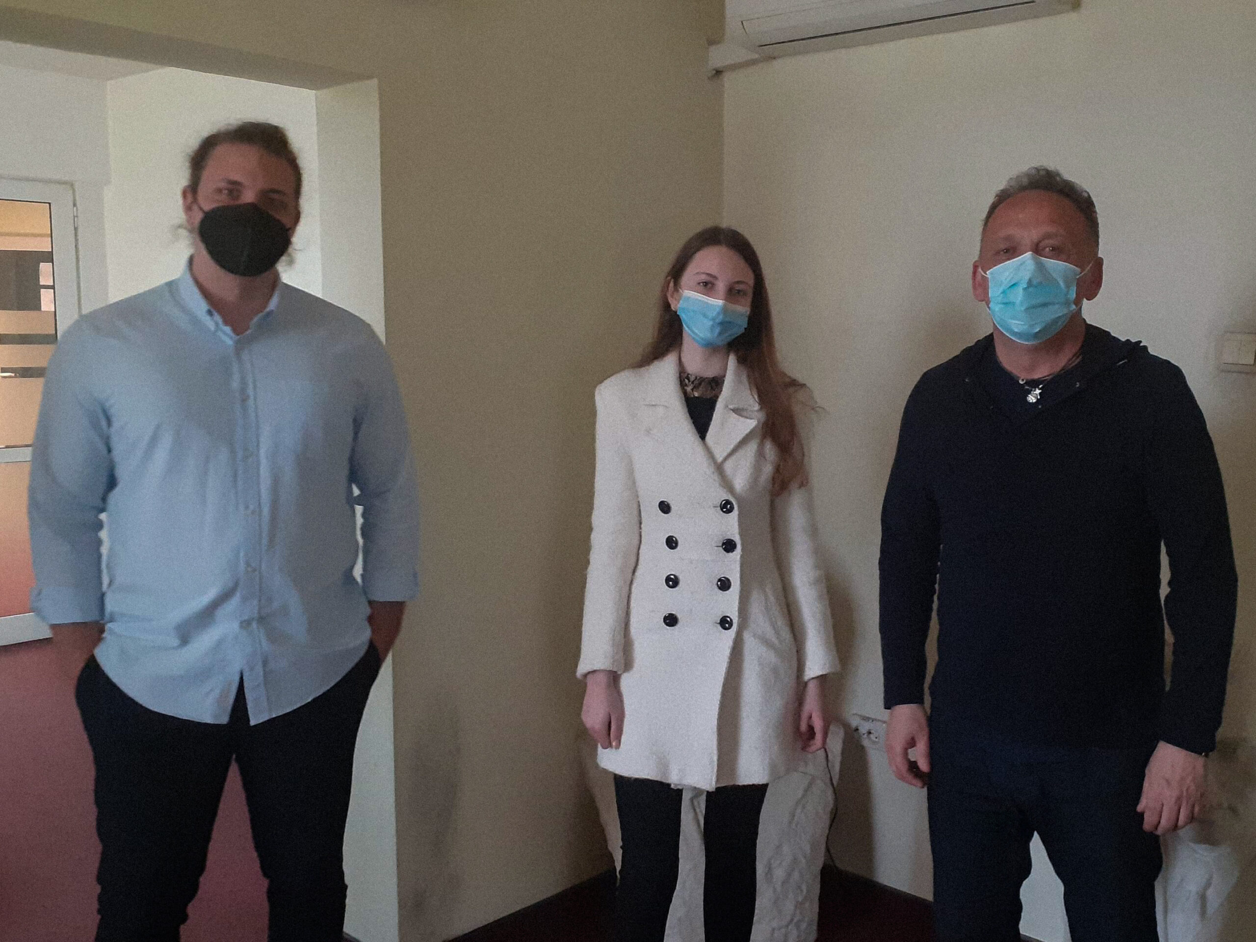 Președintele CJE Alba, alături de Florin Rîșteiu – reprezentant Forum Apulum, s-au întâlnit cu domnul Popescu Dan, responsabil pe proiecte de tineret